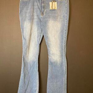 Boohoo Women's Blue Jeans